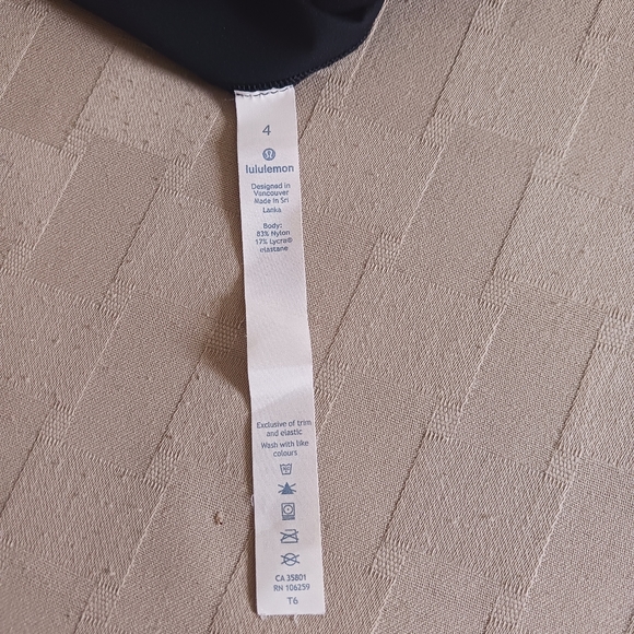 Lululemon Break Free Tight 25" - Picture 11 of 16